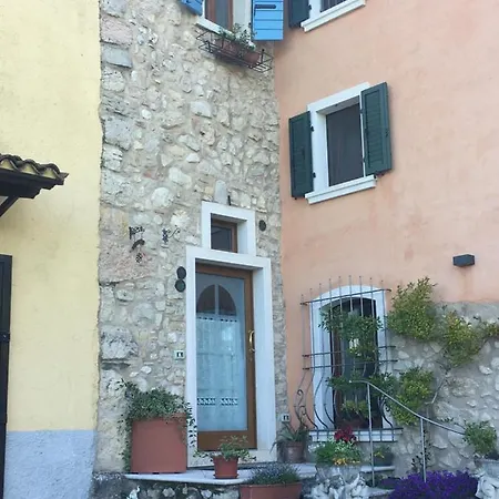 Il Girasole Lägenhet Caprino Veronese